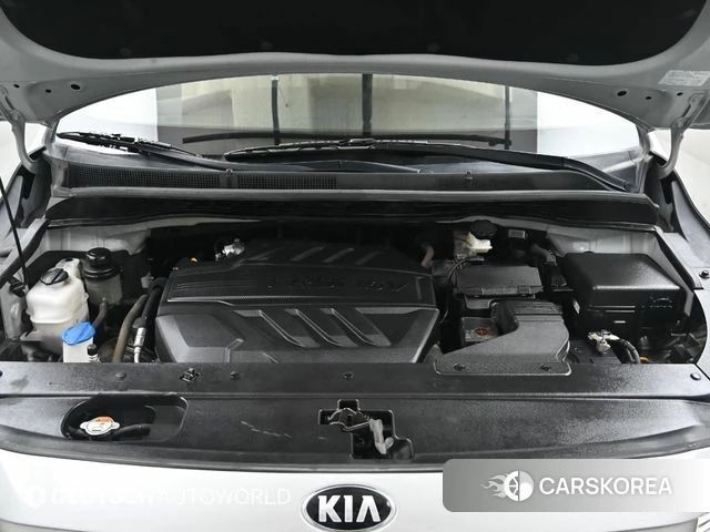 Kia The New Carnival id 4628697 из Кореи 16