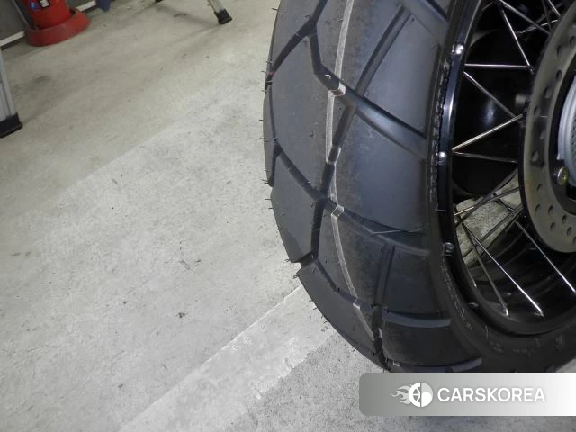 Honda X-ADV 750 id 3950106 из Японии 31