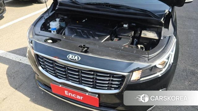 Kia The New Carnival id 4245601 из Кореи 26