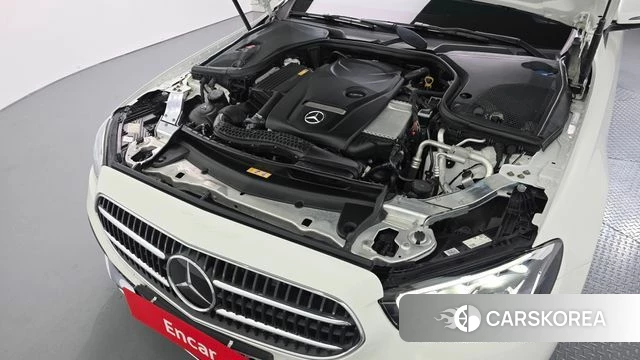 Mercedes-Benz E-Class W213 id 4196072 из Кореи 26