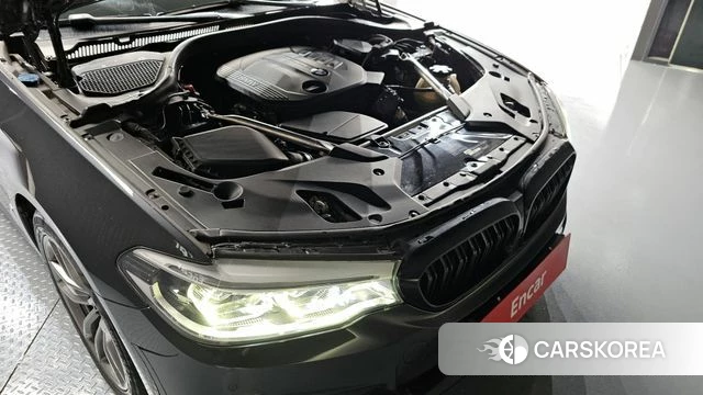 BMW 5 Series (G30) id 4446928 из Кореи 16