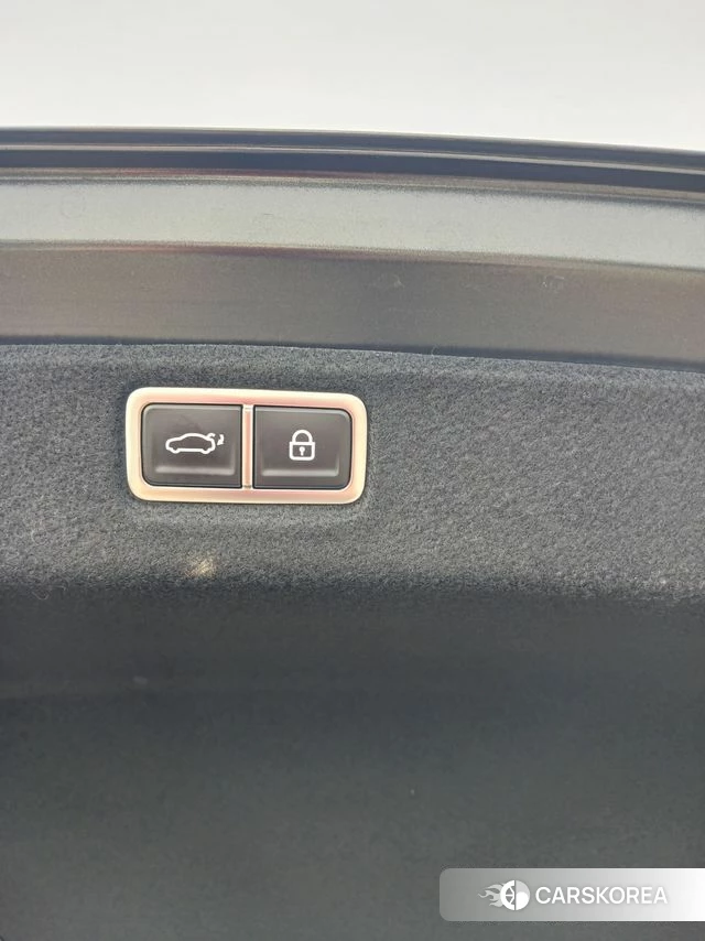 Hyundai Sonata D Edge Hybrid (DN8) id 4222501 из Кореи 10