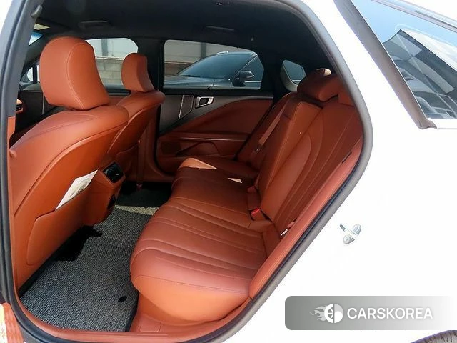Kia The New K8 Hybrid id 4315139 из Кореи 16