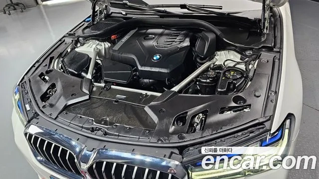 BMW 5 Series (G30) id 2873965 из Кореи 16