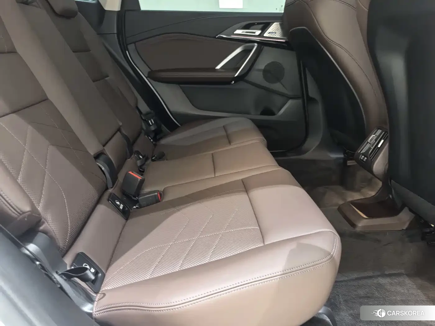 BMW X1 id 4644456 из Китая 10