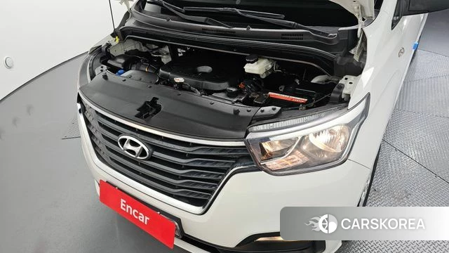 Hyundai The New Grand Starex id 3833487 из Кореи 16