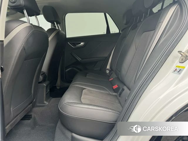 Audi Q2L id 4261206 из Китая 26