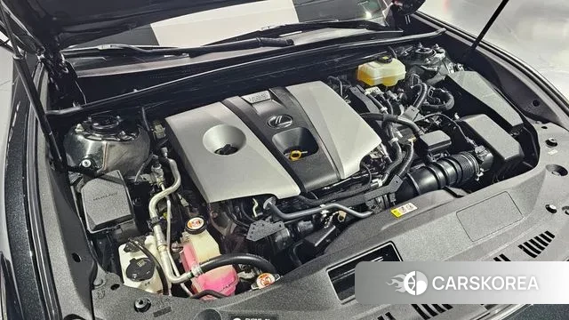 Lexus ES300h 7th generation id 3313277 из Кореи 16