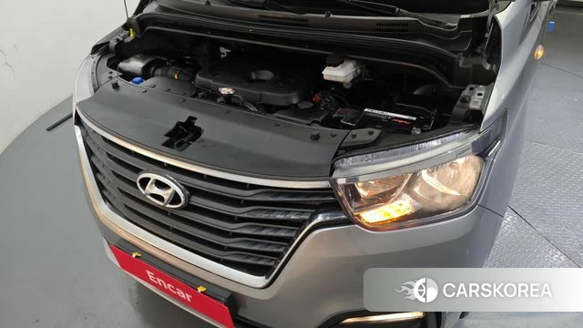 Hyundai The New Grand Starex id 4344636 из Кореи 26
