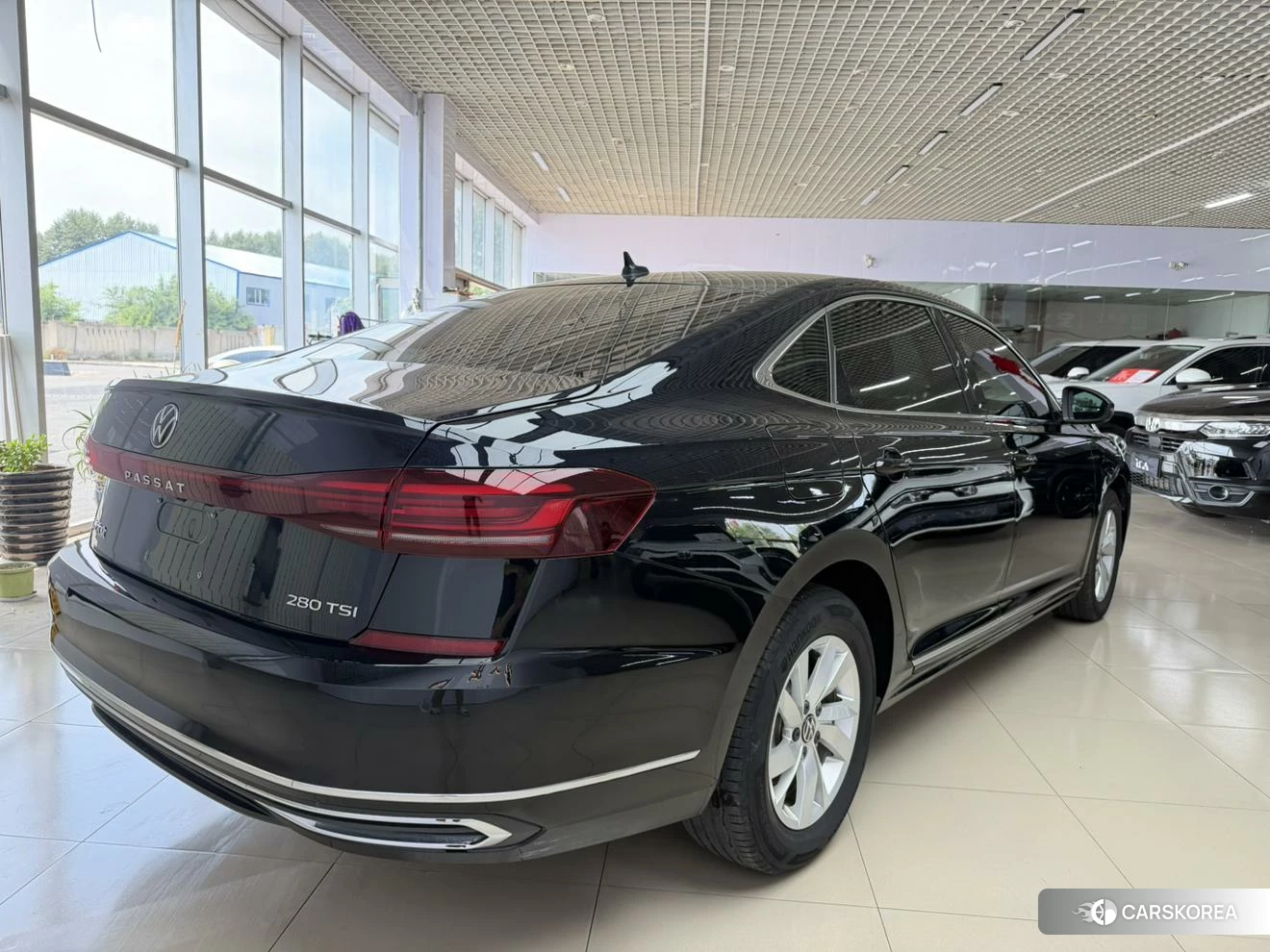 Volkswagen Passat id 4514877 из Китая 15
