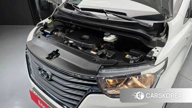 Hyundai The New Grand Starex id 4594456 из Кореи 16