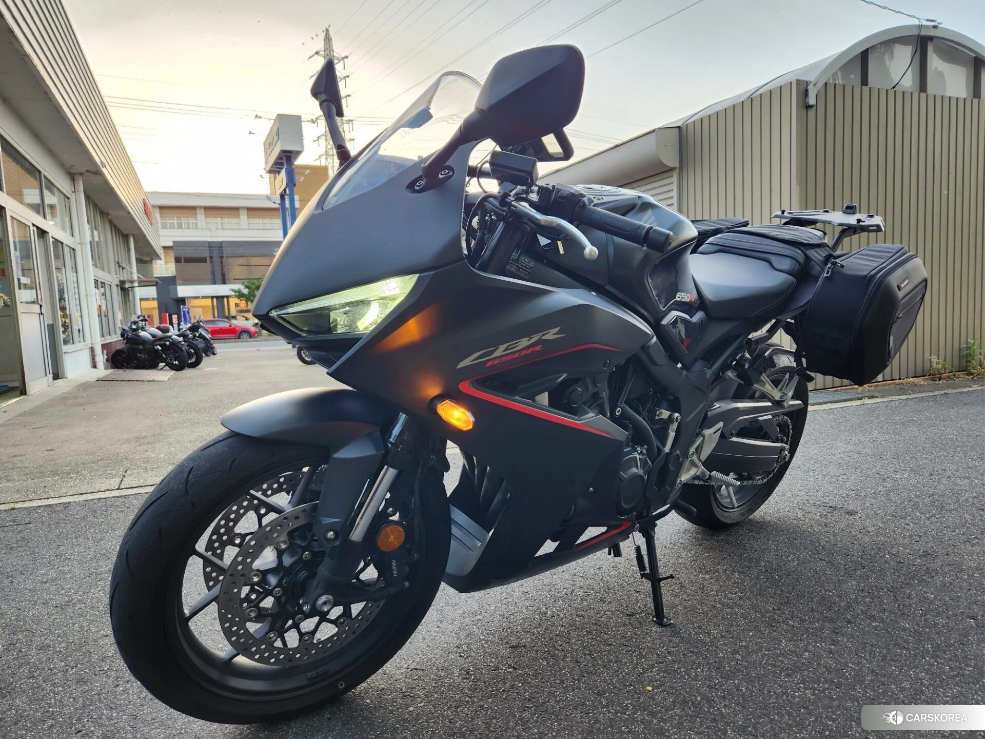 Honda CBR650R E-CLUTCH id 4374155 из Японии 6