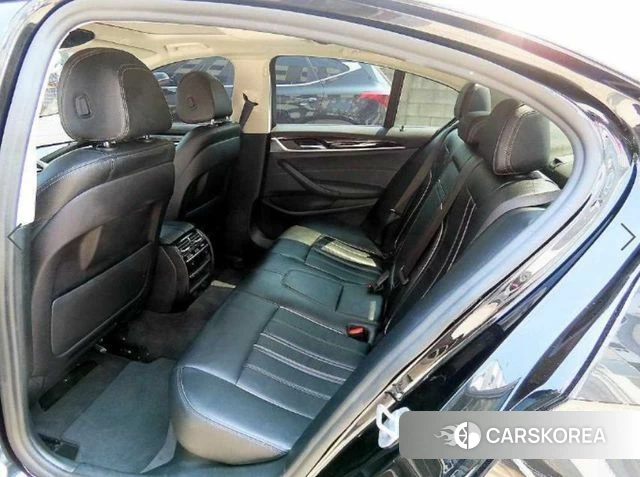 BMW 5 Series (G30) id 4882250 из Кореи 16