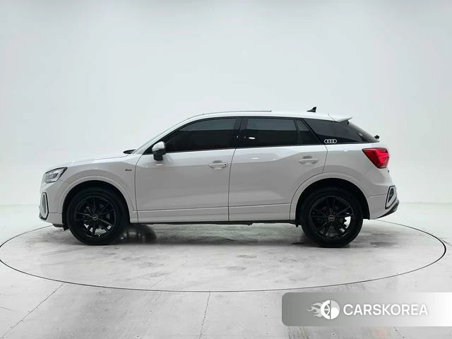 Audi Q2L id 4348396 из Китая 20