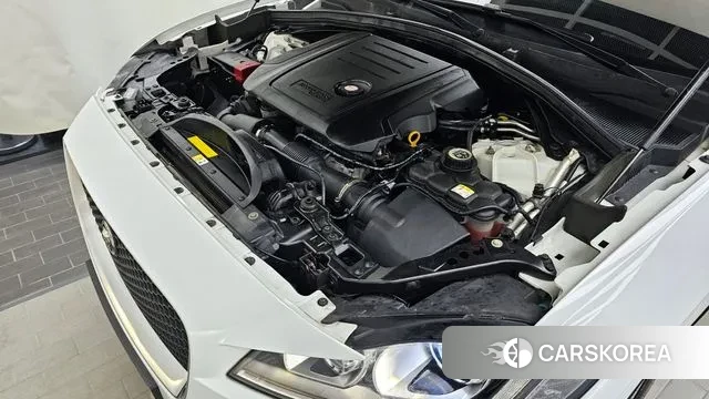 Jaguar F-PACE id 3351366 из Кореи 16