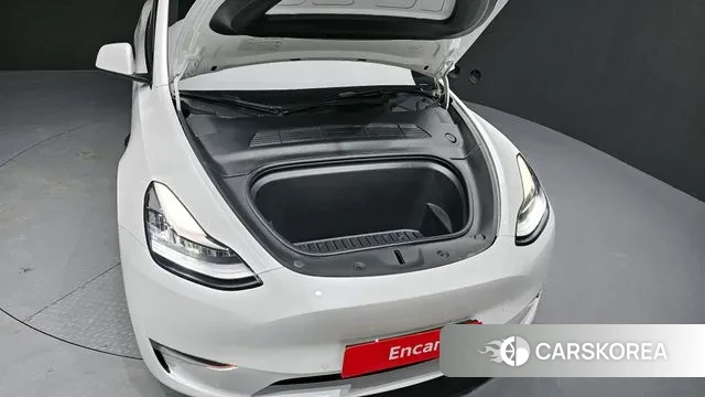 Tesla Model Y id 3645362 из Кореи 16