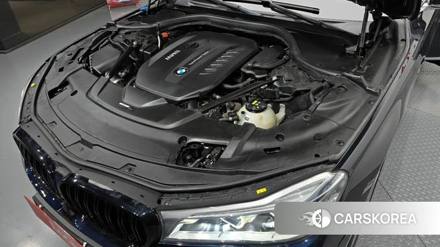 BMW 7 Series (G11) id 4269530 из Кореи 30