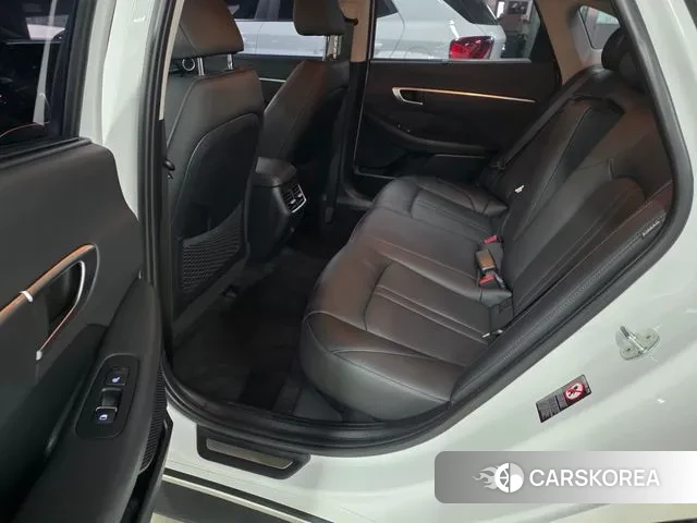 Hyundai Sonata (DN8) id 3698219 из Кореи 15