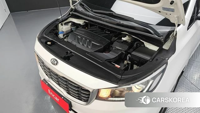 Kia The New Carnival id 3893459 из Кореи 16