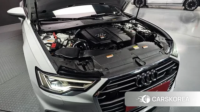 Audi A6 (C8) id 3237654 из Кореи 16