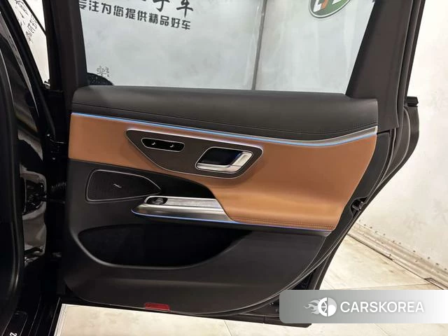 Mercedes-Benz E-class PHEV id 4274115 из Китая 27