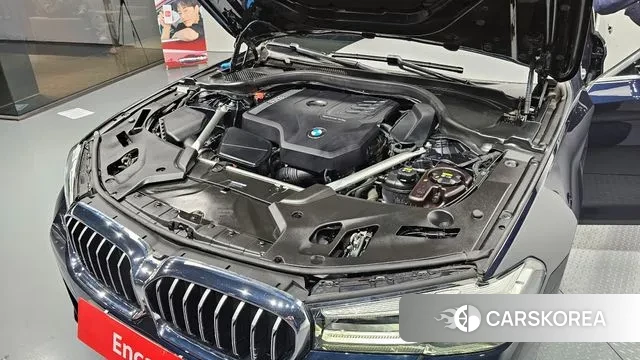 BMW 5 Series (G30) id 3629971 из Кореи 16