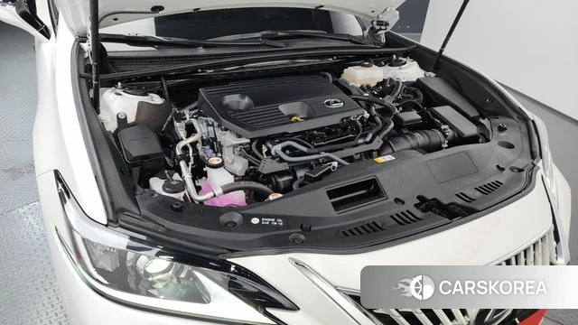 Lexus ES300h 7th generation id 4441738 из Кореи 30