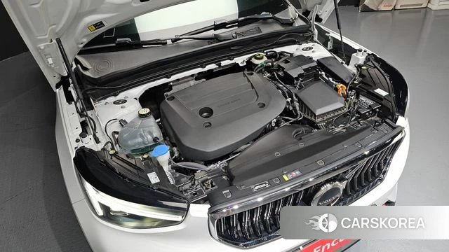 Volvo XC40 id 4413884 из Кореи 27