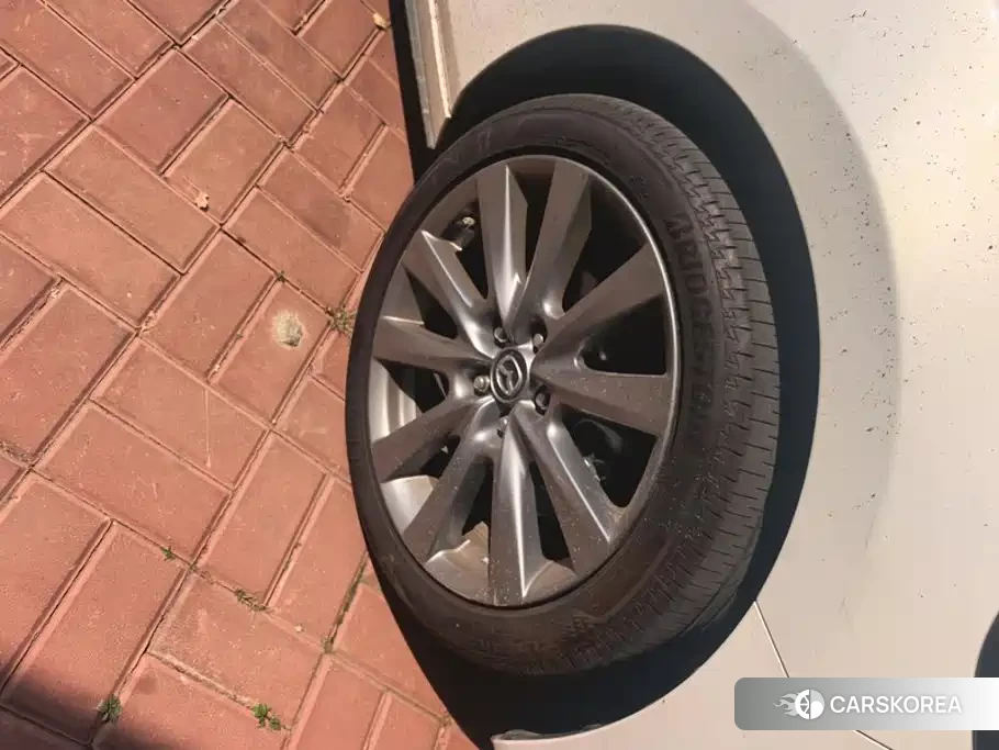 Mazda 3 id 4644376 из Китая 12