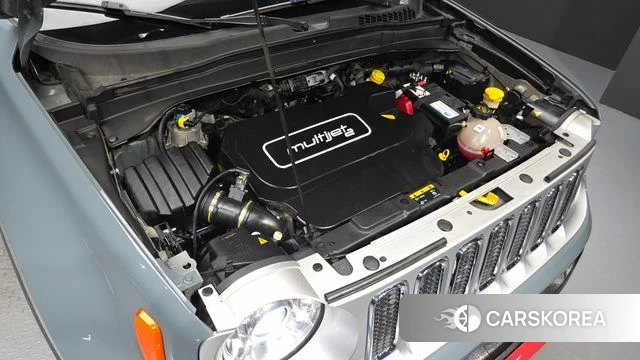 Jeep Renegade id 4794895 из Кореи 16
