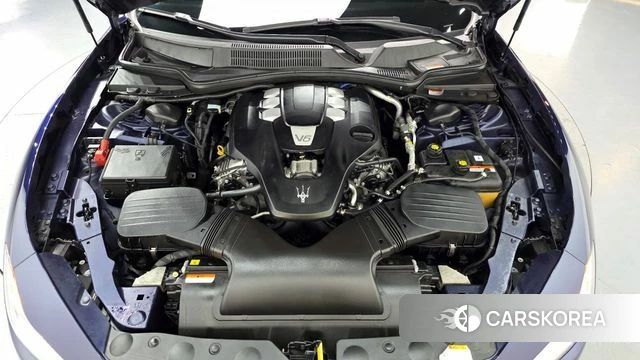 Maserati Ghibli id 4741425 из Кореи 30