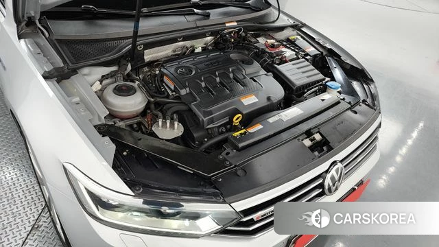 Volkswagen Passat GT (B8) id 4318235 из Кореи 36