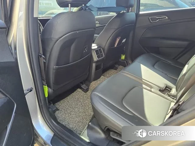 Kia Sportage 5th Generation 2021 Серебристо-серый из Кореи, фото 6