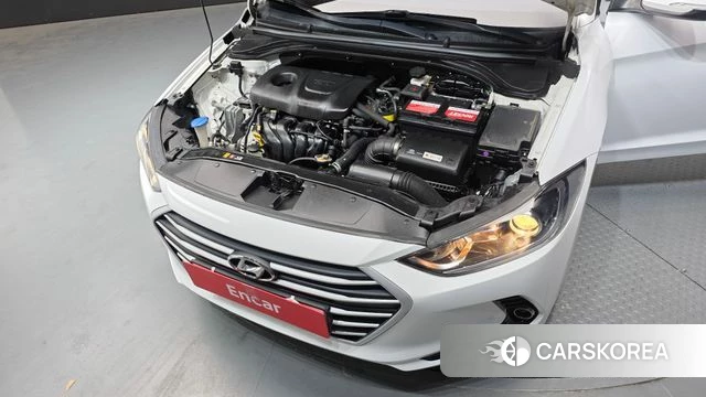 Hyundai Avante AD id 3894265 из Кореи 16