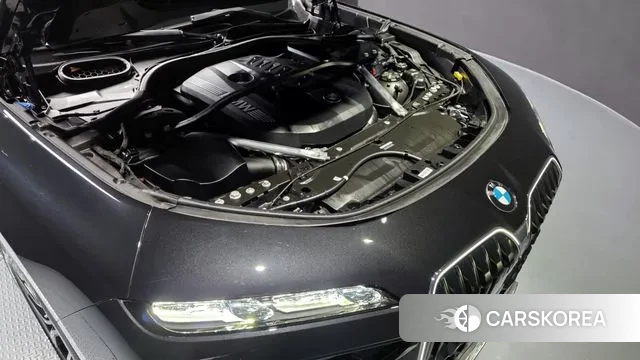 BMW 7 Series (G70) id 3471923 из Кореи 16