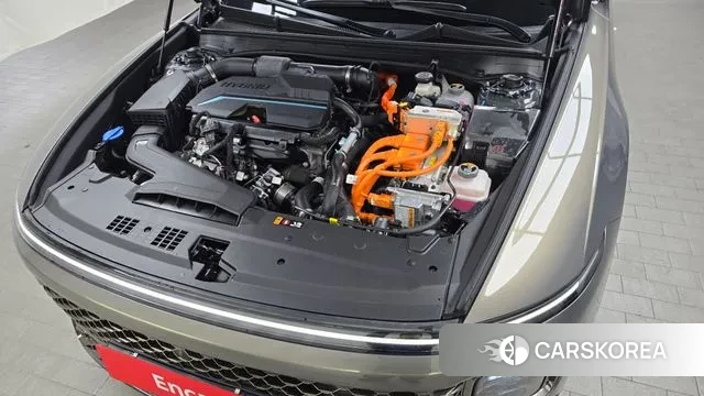 Hyundai Grandeur Hybrid (GN7) id 3664384 из Кореи 16