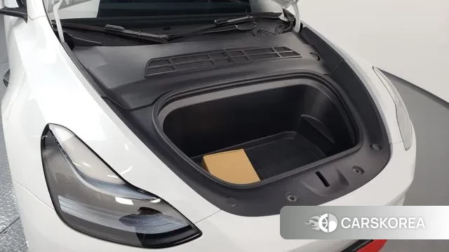 Tesla Model Y id 3491924 из Кореи 16