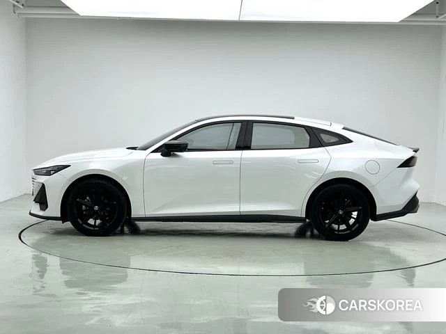 Chang'an UNI-V id 4387651 из Китая 16