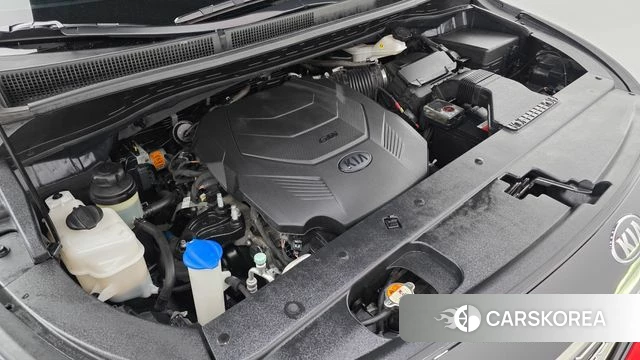 Kia The New Carnival id 4785498 из Кореи 16