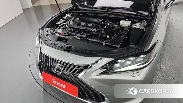 Lexus ES300h 7th generation id 3696120 из Кореи 16