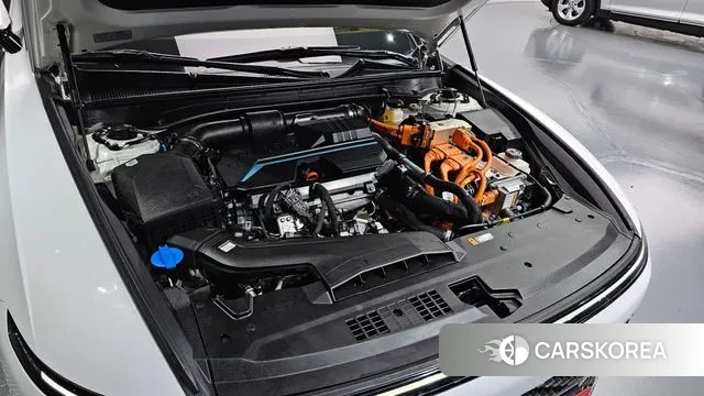 Hyundai Grandeur Hybrid (GN7) id 3426400 из Кореи 16