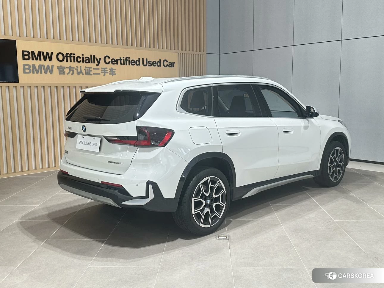 BMW X1 id 4454603 из Китая 10
