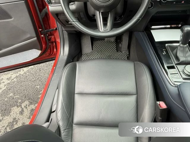Mazda CX-30 id 4240093 из Китая 16