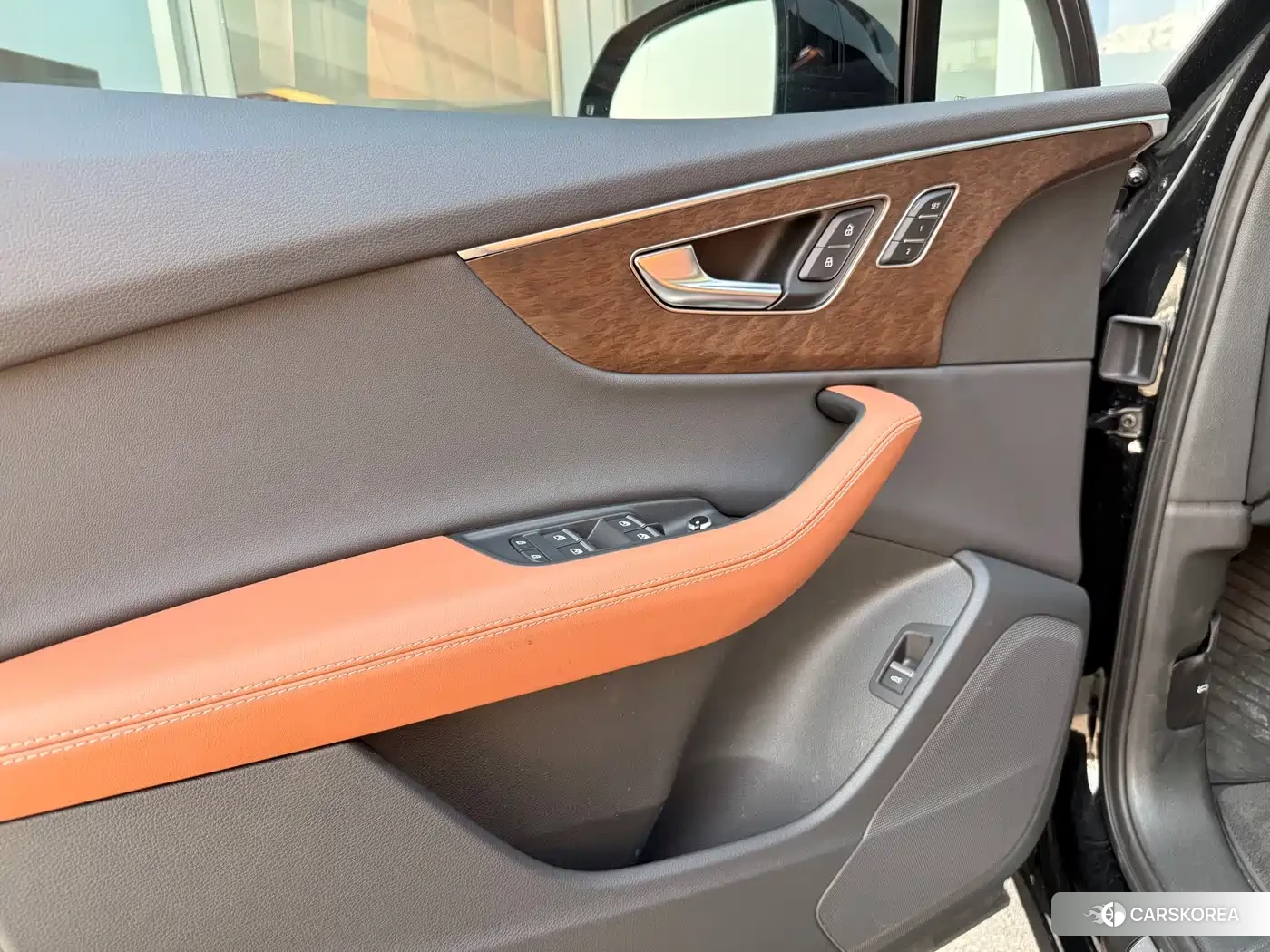 Audi Q7 id 4599713 из Китая 12