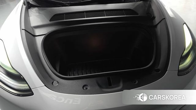Tesla Model Y id 4421681 из Кореи 16