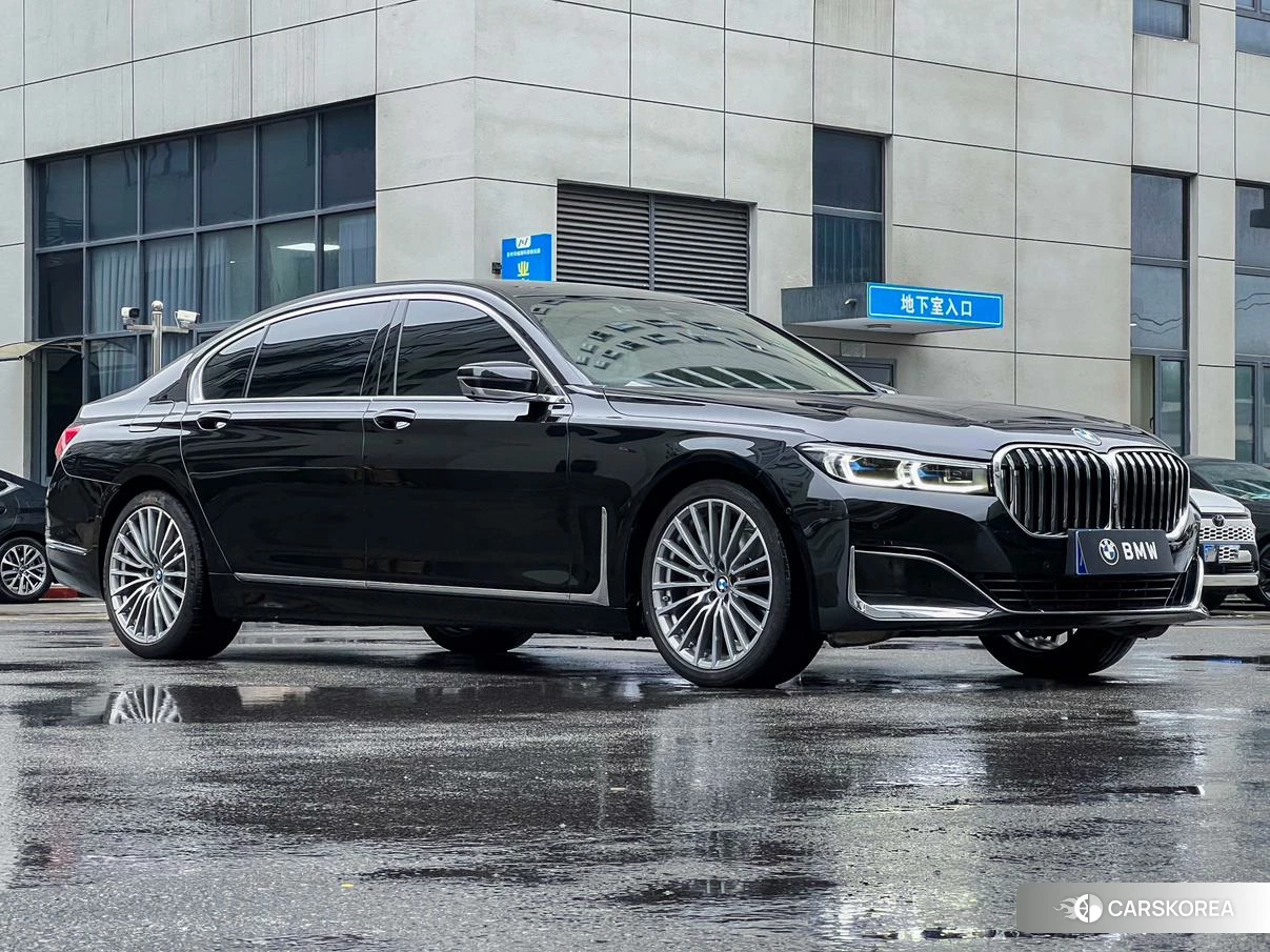 BMW 7 series 2021 Черный из Китая, фото 6