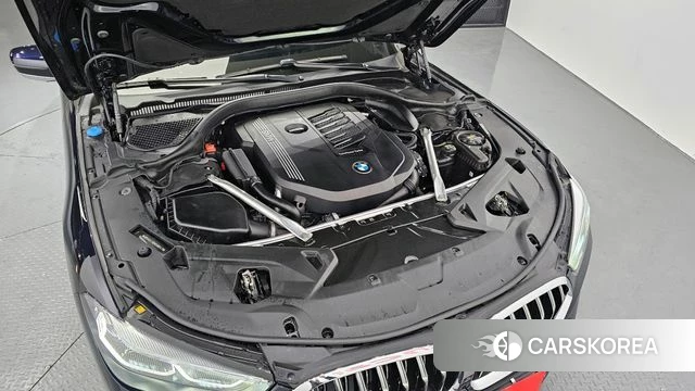 BMW 8 Series (G15) id 3878473 из Кореи 16