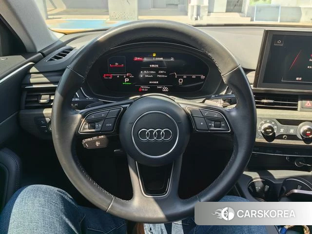 Audi A4L 2022 Темно-серый из Китая, фото 6