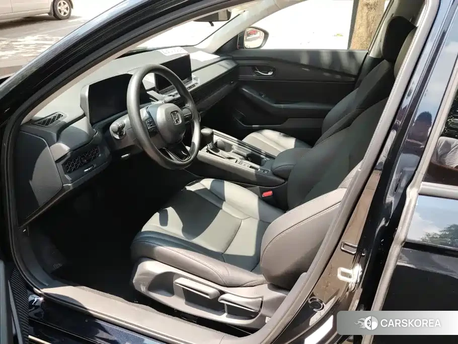 Honda Accord id 4679582 из Китая 12