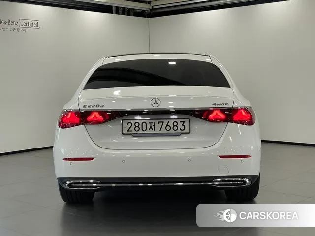 Mercedes-Benz E-Class W214 id 3057807 из Кореи 16